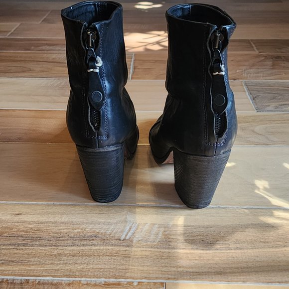 Rag & Bone Black Leather Booties Size 37 - Picture 4 of 5